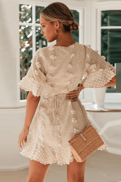 Robe Beige Courte
