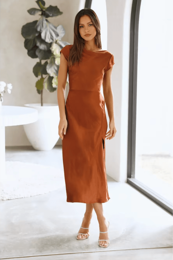 Robe Ceremonie Marron