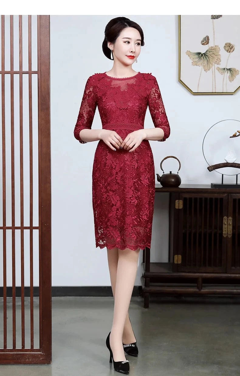 Robe En Dentelle Bordeaux