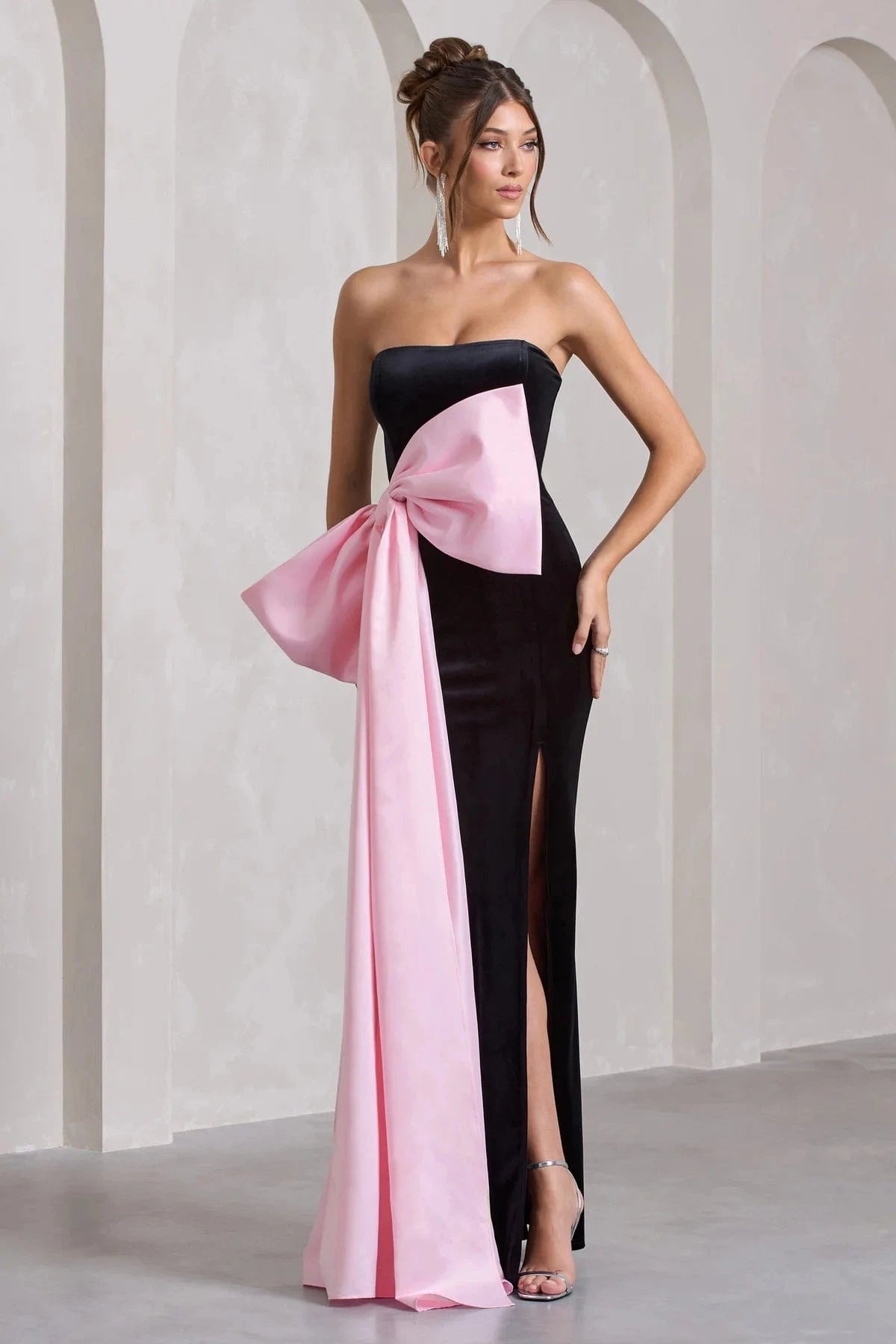 Robe Noire et Rose Poudré